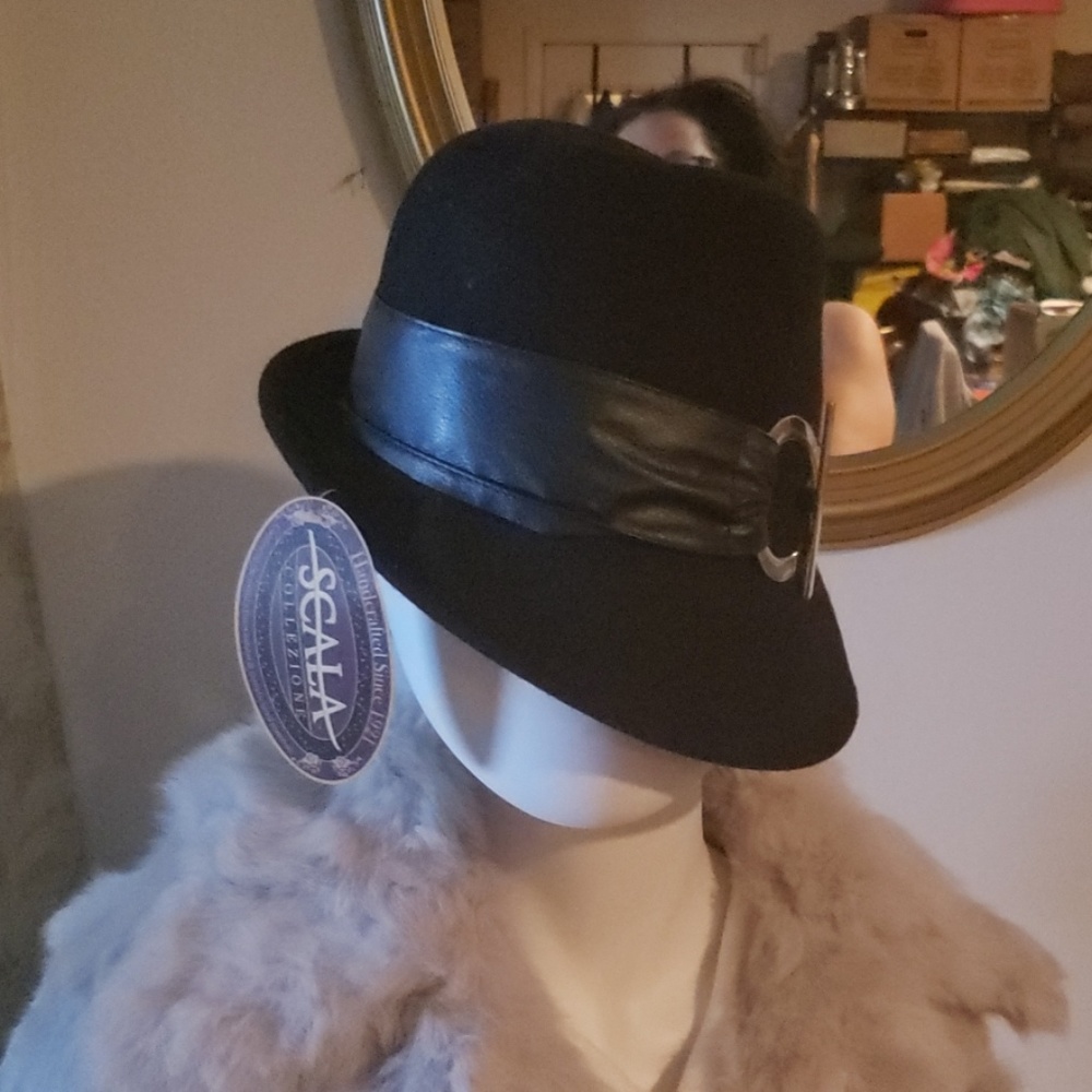 Womens Hat